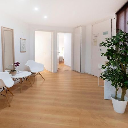 Be Barcelona Plaza Catalunya Apartment Exterior photo