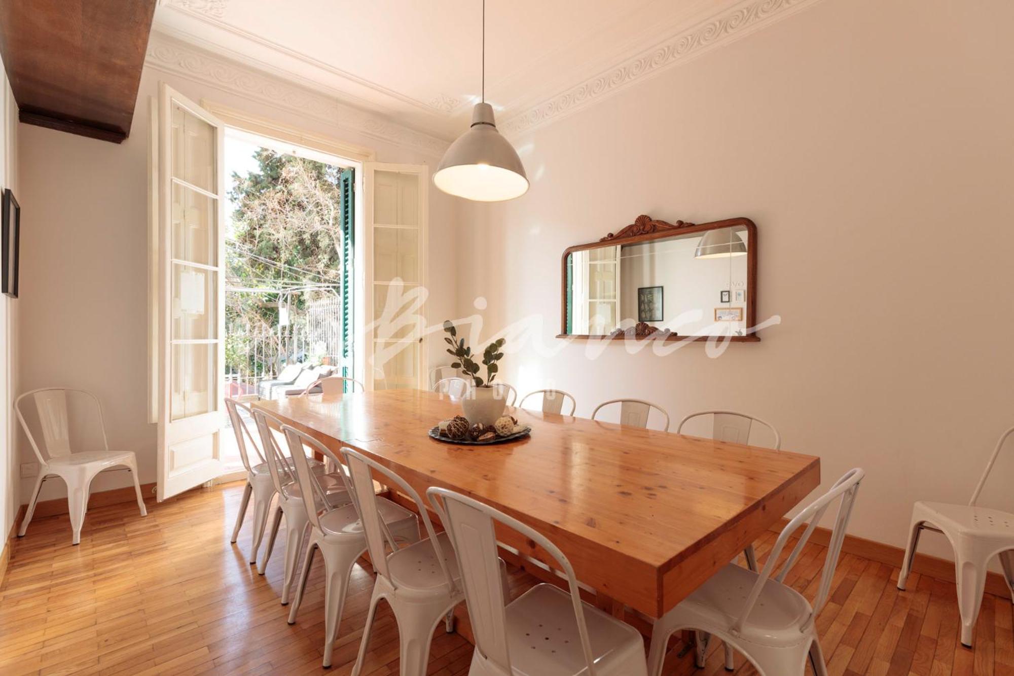 Be Barcelona Plaza Catalunya Apartment Exterior photo