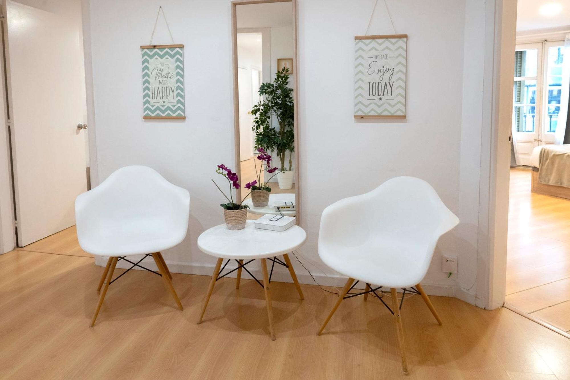 Be Barcelona Plaza Catalunya Apartment Exterior photo
